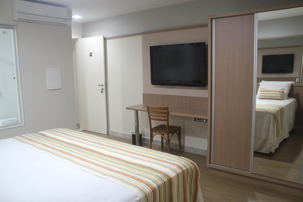 Pratti Hotel لينهارس المظهر الخارجي الصورة